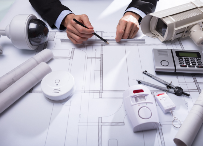 Kompleksowe projektowanie instalacji przeciwpożarowych i teletechnicznych